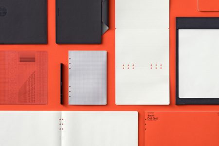 photo: PLOTTERが考える思考のための自由な広場「A4」